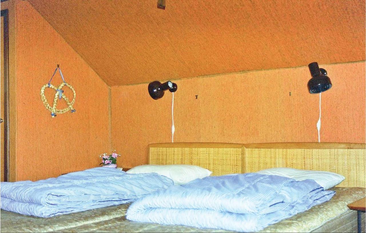 3 Bedroom Beautiful Home In Kristdala Malghult 외부 사진